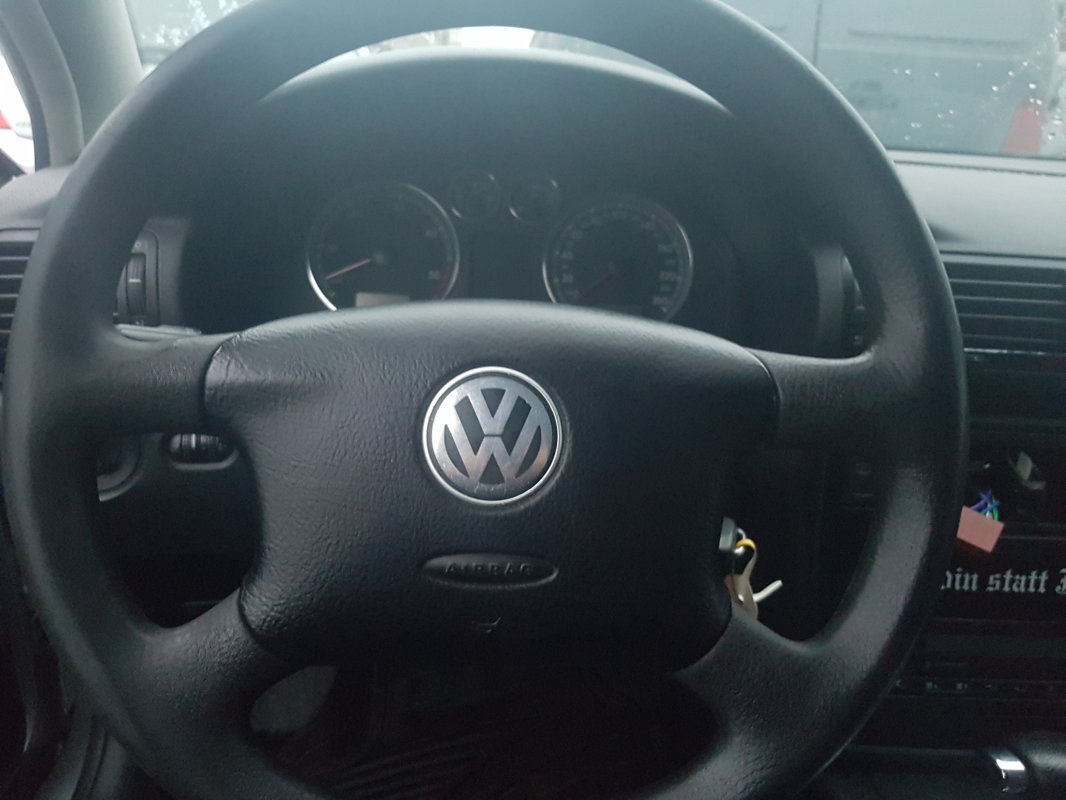 VW Passat (DUITS VOERTUIG)